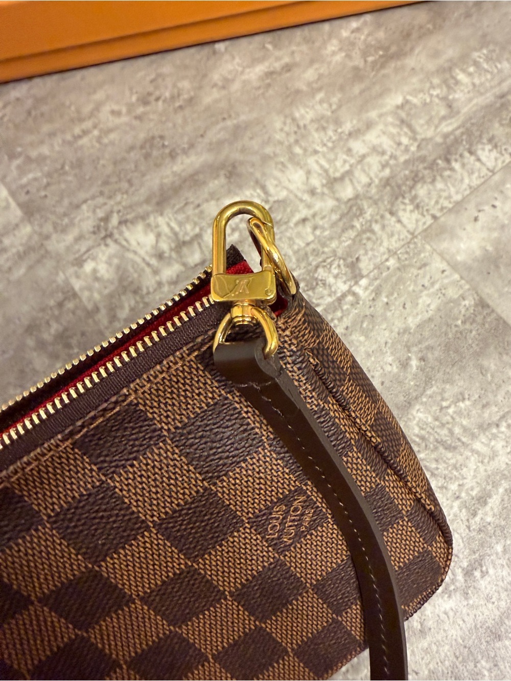 Louis Vuitton Damier Ebene Pochette Accessoires NM - Picture 10 of 15